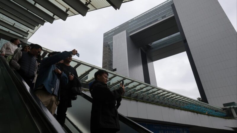 Hong Kong government adopts ChatGPT-style tool powered by DeepSeek