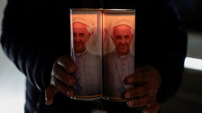 Pope Francis has pneumonia in both lungs, Vatican says