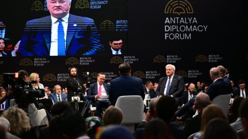 Ukraine keen to end war with Russia soon, foreign minister says at Antalya Diplomacy Forum