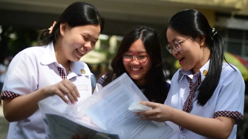 Hanoi ends Ho Chi Minh City’s 8-year reign in high school English exam