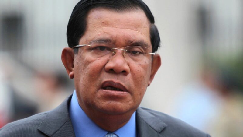 Pungent protest: Thai man douses portrait of Cambodia’s Hun Sen with fish sauce