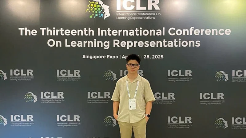 Three Hanoi university students win full PhD scholarships in computer science in US