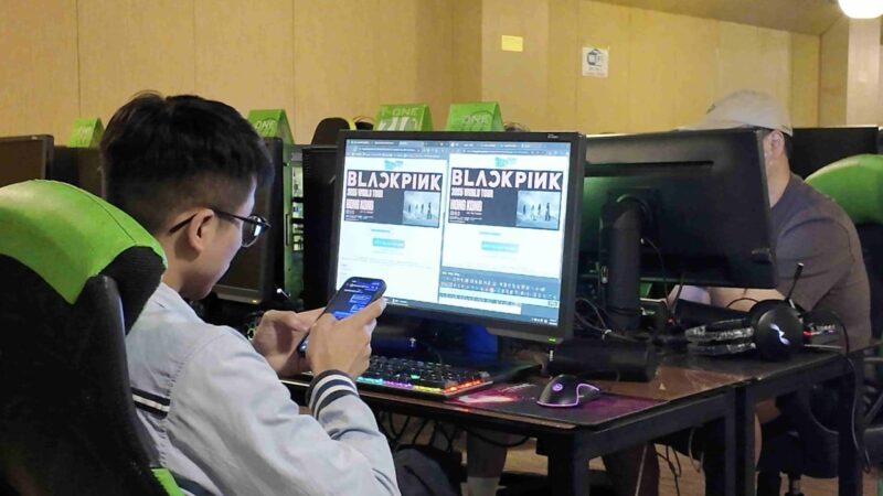 Can going to Hong Kong internet cafes help you score Blackpink concert tickets?