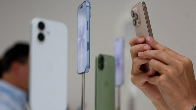 Strong appetite for new iPhone in China as pre-orders break record