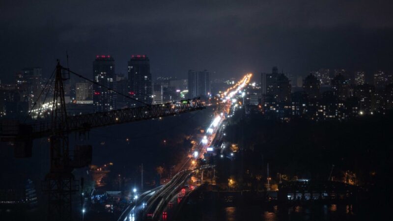 Russian attacks on Ukraine’s power grid intensify as winter approaches