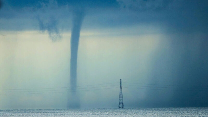 Towering waterspout spins for 20 minutes near Vietnam’s Phu Quoc Island