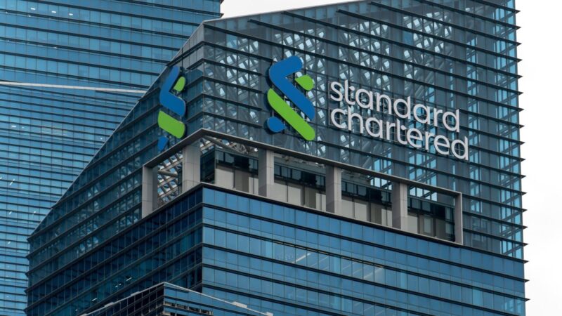 Standard Chartered faces US.7 billion 1MDB suit in Singapore