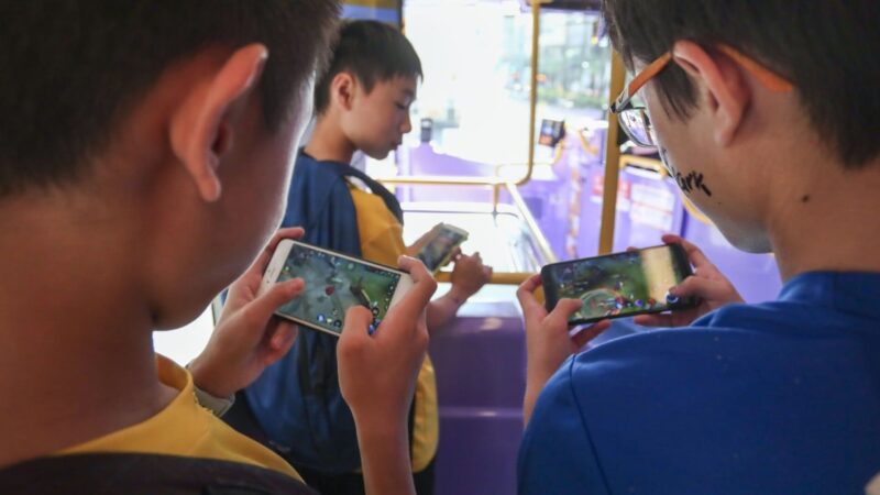 Hong Kong needs to tackle its screen addiction problem