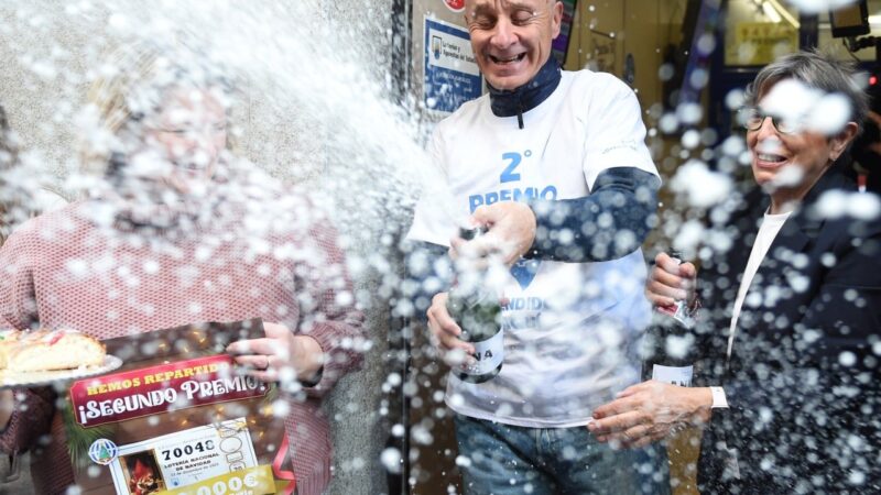 Spanish town reaches deal to share El Gordo jackpot after ticket error