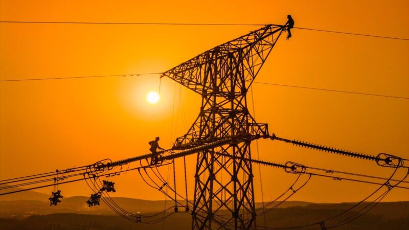AI is reshaping US-China tech race – can electricity tilt the balance?
