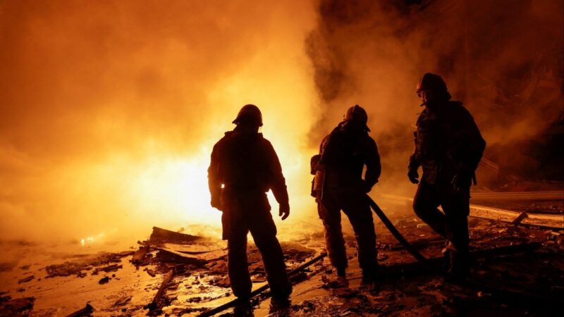 Kremlin warns Ukraine running out of time to accept peace terms as winter crisis deepens