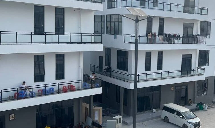 #网友反馈：财通樱花岛晚上通知了。全部开放又搬家了。