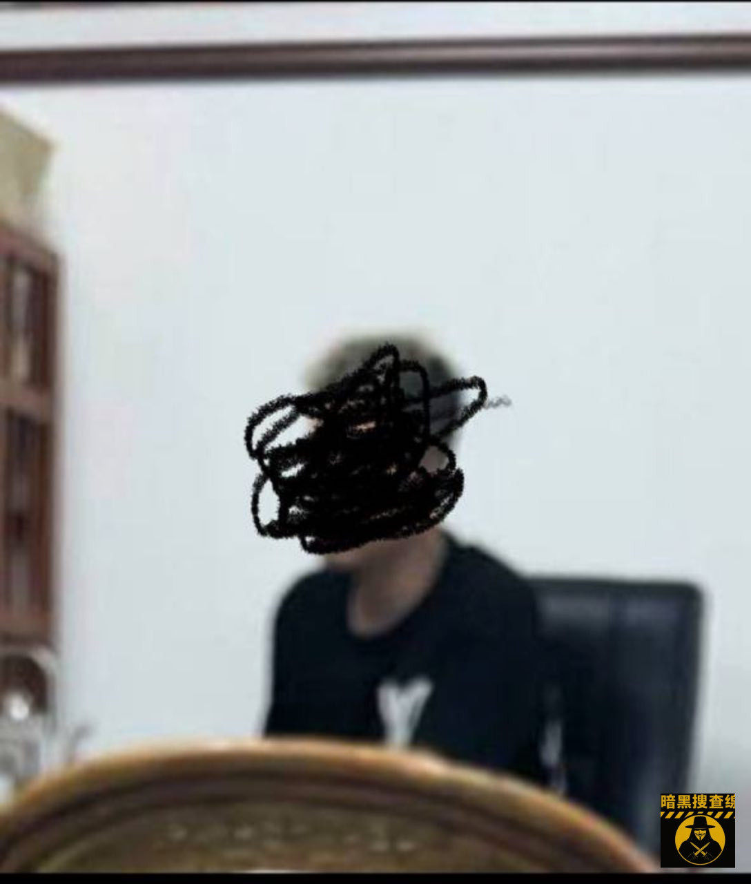 七星海长湾园物业都顶不住压力了,开放大门让员工自由出入。 七星海长湾园物业都顶不住压力了,开放大门让员工自由出入。