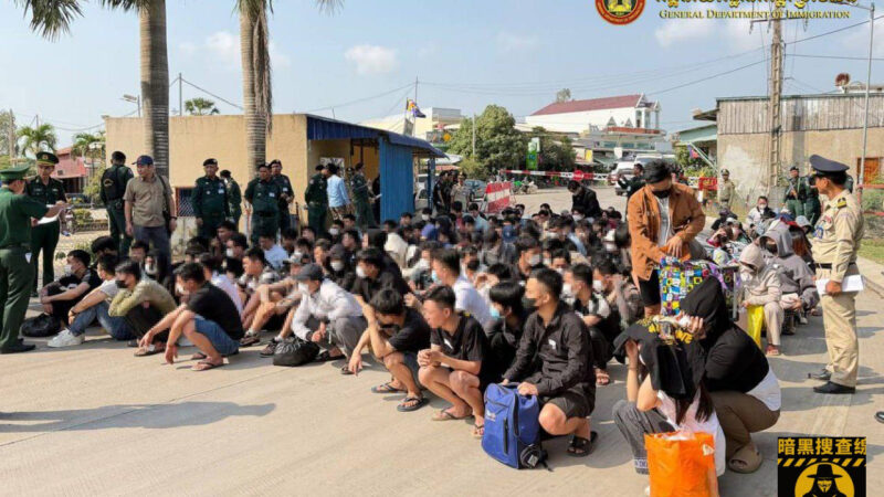柬埔寨再遣返164名非法务工越南籍人员

昨天，柬埔寨内