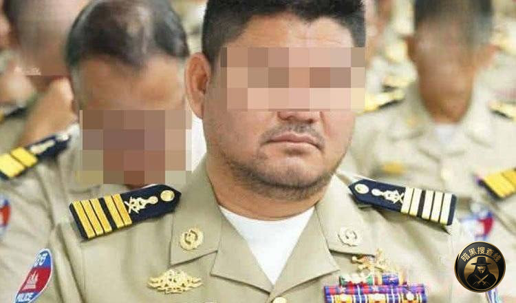 #柬埔寨新闻
打击走私牵出“内鬼”，高级警官涉收贿被停职