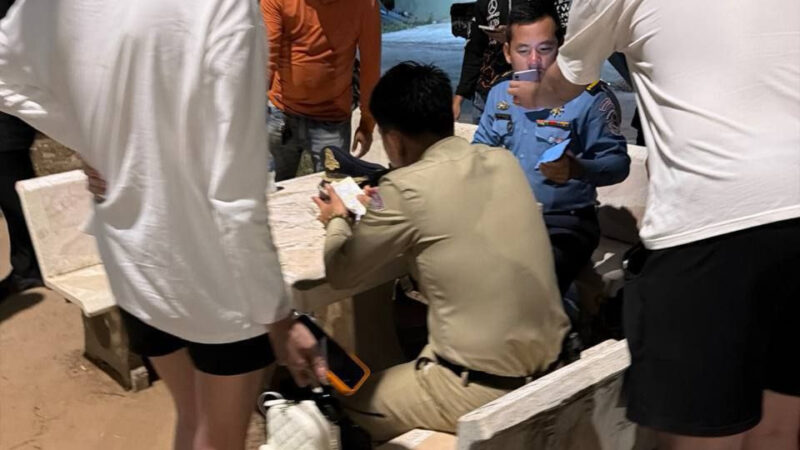 #网友爆料：戈公省政府向外国人收取 100 美元，用于办理过