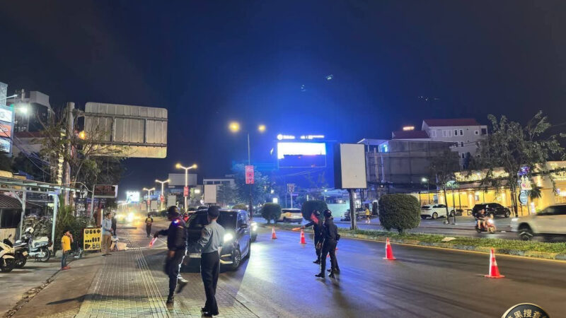 #网友提醒：

金边水净华区6A国道有查车，请注意安全！