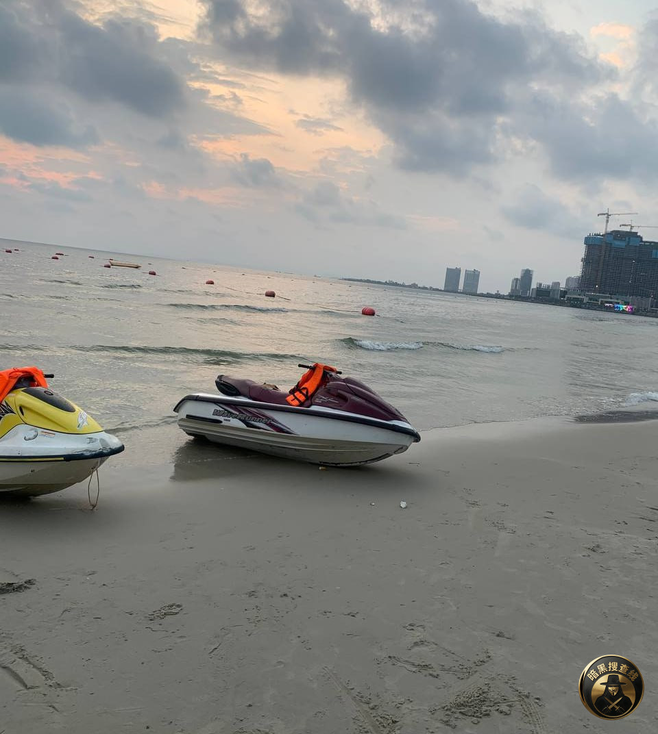 #网友曝光
西港环海酒店旁边公共厕所附近海边的摩托艇租赁 #网友曝光
西港环海酒店旁边公共厕所附近海边的摩托艇租赁