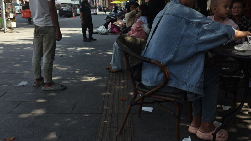 #网友投稿：近段时间大检查，因为没有护照限时都在赌场混时间。