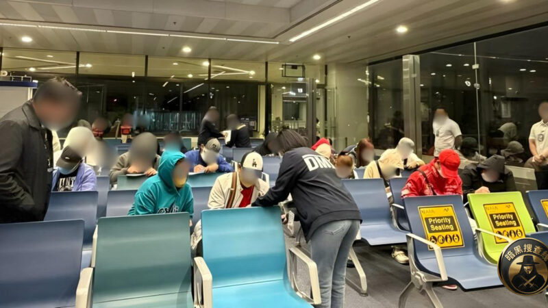 24名据称被贩卖到柬埔寨并被迫从事网络爱情诈骗活动的菲律宾人