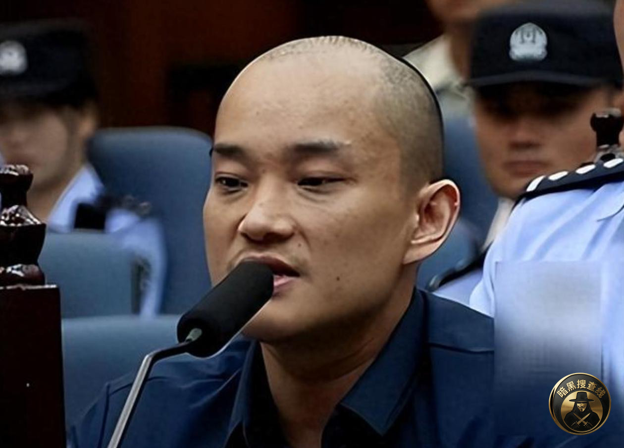 今天,白应苍向中国人民道歉
此时,他刚刚被执行死刑不久 今天,白应苍向中国人民道歉
此时,他刚刚被执行死刑不久