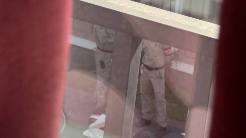 #网友反馈：宪兵队又来金边炳发城别墅区一栋别墅一栋别墅查，该