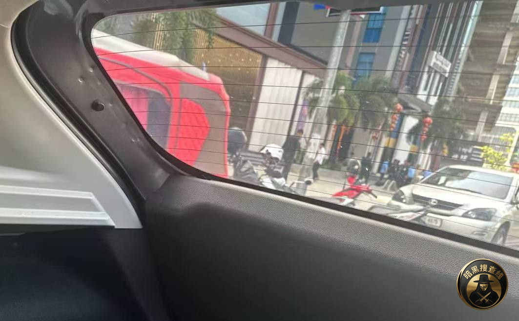 #网友反馈:🇰🇭西港宪兵队突袭海景苑siha酒店查护照。 #网友反馈:🇰🇭西港宪兵队突袭海景苑siha酒店查护照。