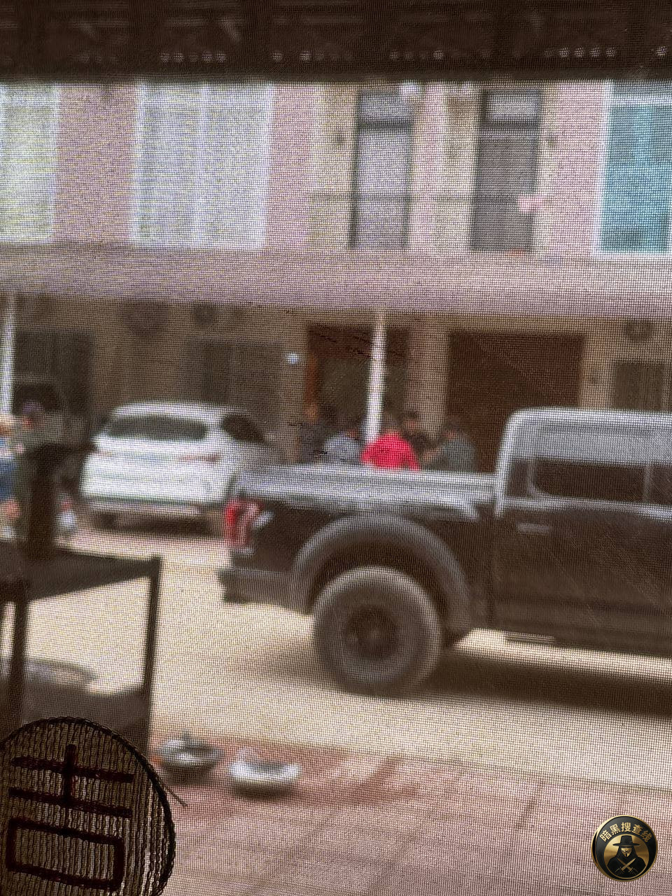 #网友提醒 #木牌
aba银行对面现在在查护照,兄弟 #网友提醒 #木牌
aba银行对面现在在查护照,兄弟