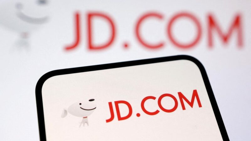 JD.com posts first quarterly loss in nearly four years as delivery battle takes toll
