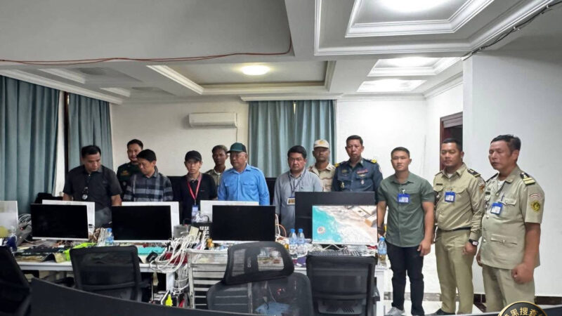 🇰🇭西港今天大检查，抓捕77名打野狗推

2026年3月