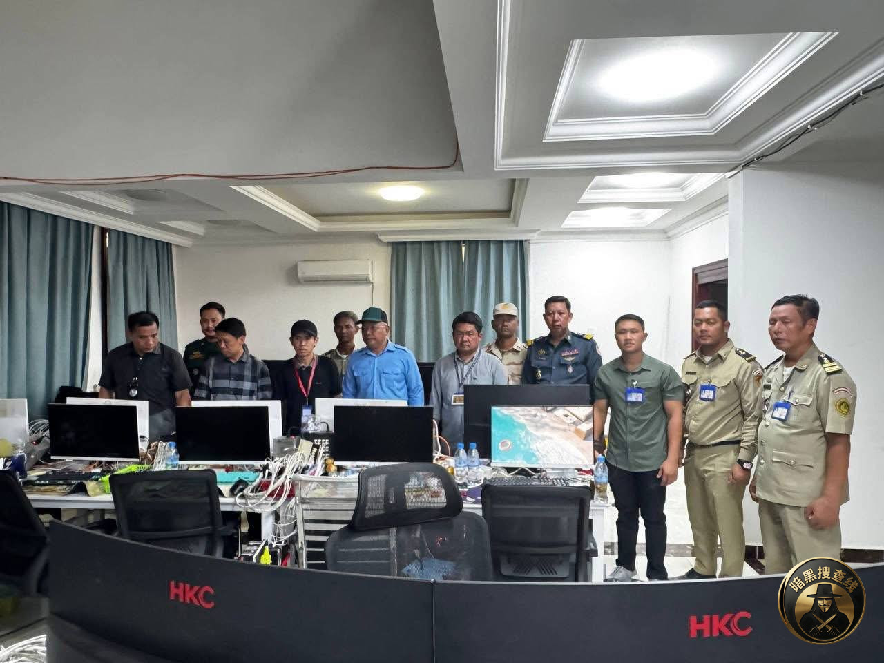 🇰🇭西港今天大检查,抓捕77名打野狗推
2026年3月 🇰🇭西港今天大检查,抓捕77名打野狗推
2026年3月