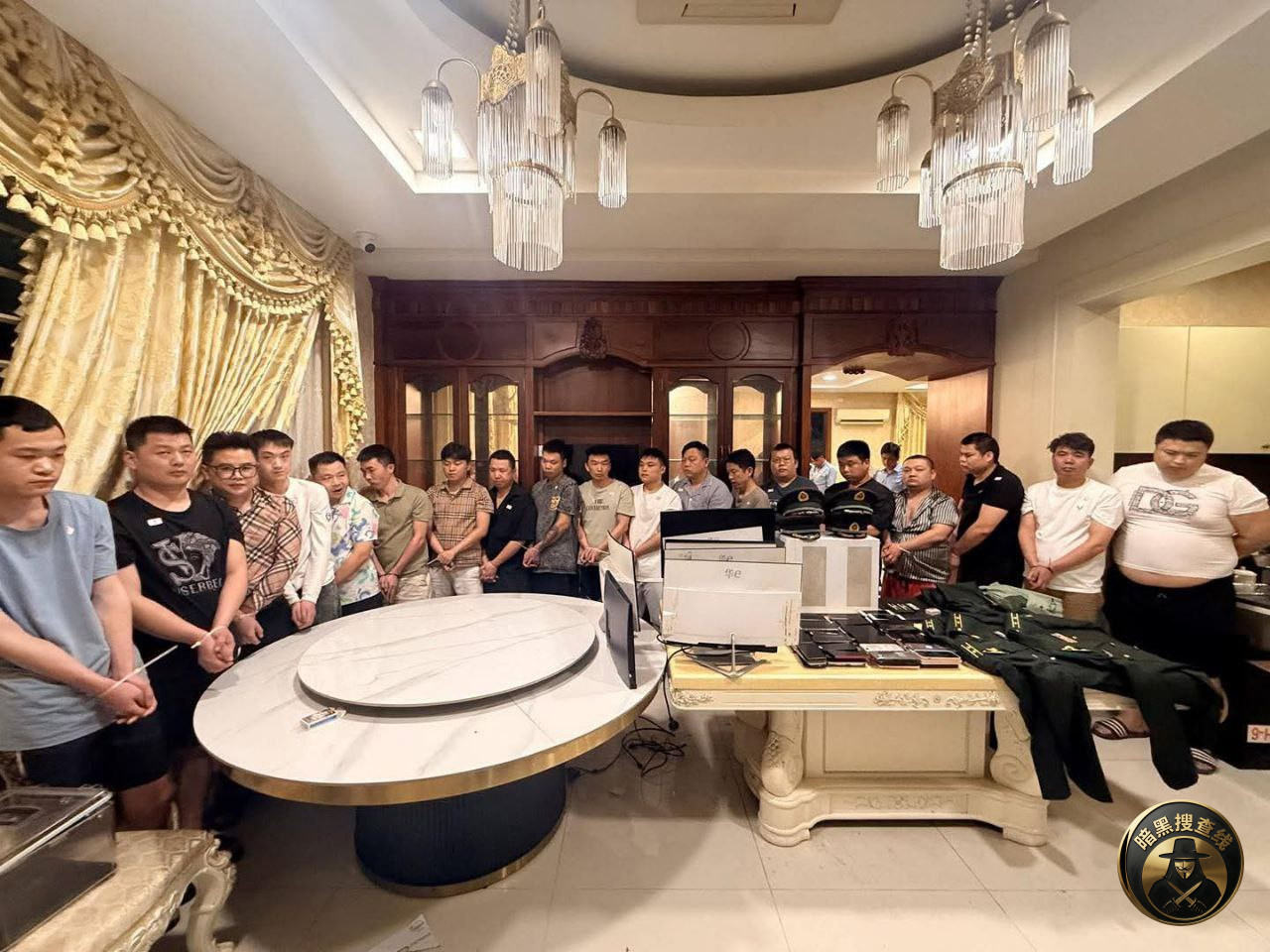 金边市行政联合指挥部捣毁查巴安波区网络诈骗窝点，逮捕19名华