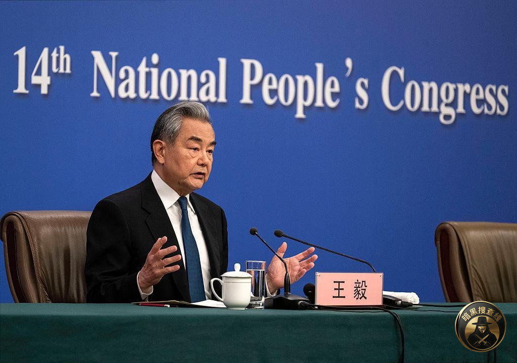 王毅:2025年跨境打击网赌电诈 遣返劝返人员达数万名 王毅:2025年跨境打击网赌电诈 遣返劝返人员达数万名