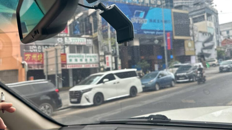 #网友反馈：

西港大西洋酒店里面现在楼上楼下全是宪兵，