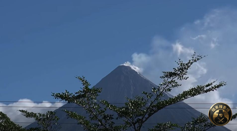 #马荣火山24小时震279次！菲律宾维持三级警戒，6公里范围