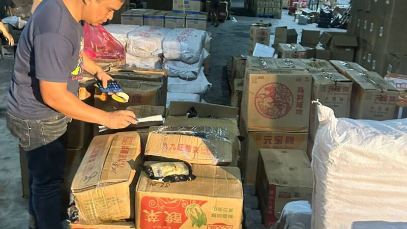 #菲律宾警方查获660万比索问题食品 一名中国人被捕