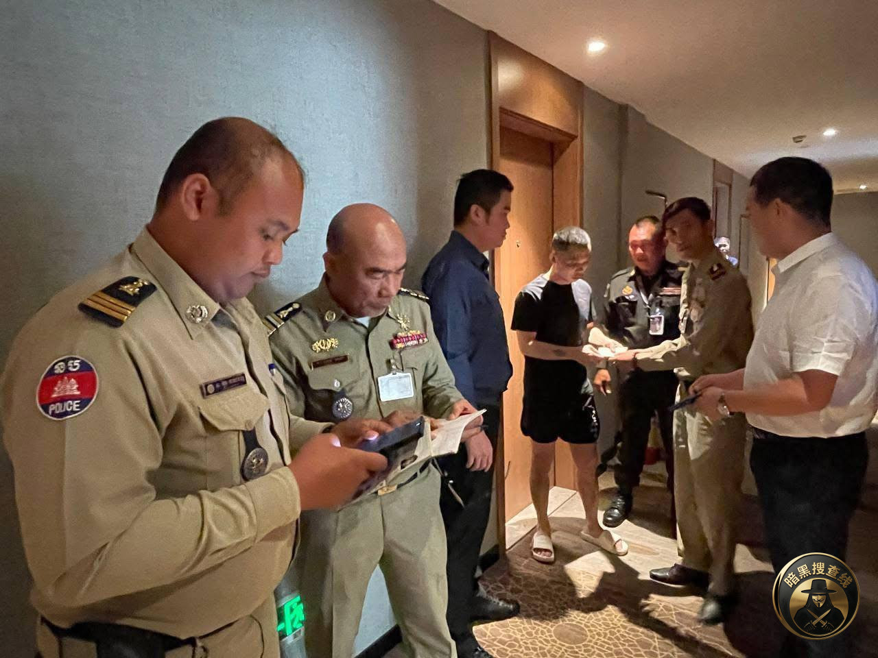 金边隆边区加强外籍人员排查:呼吁业主举报私自入境!
金 金边隆边区加强外籍人员排查:呼吁业主举报私自入境!
金