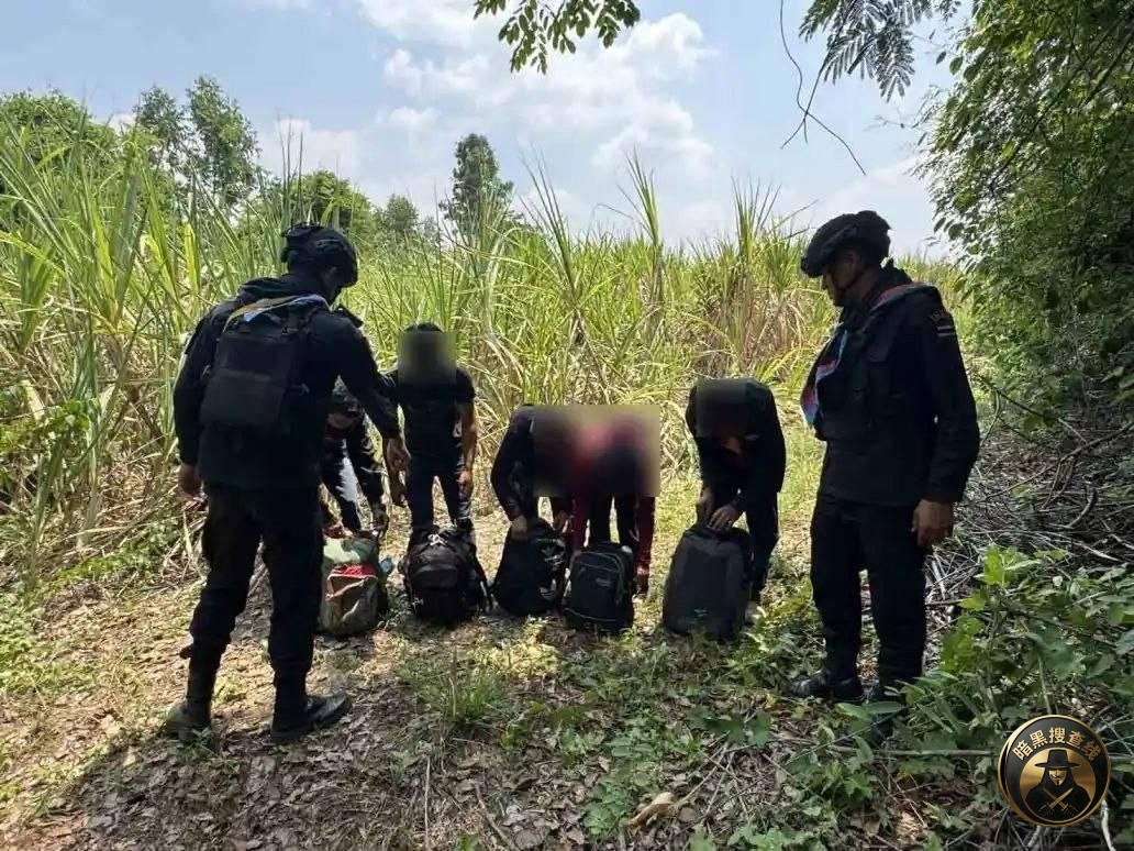 4名缅甸人企图偷渡泰国,于马莱县落网
尽管柬泰边境局势 4名缅甸人企图偷渡泰国,于马莱县落网
尽管柬泰边境局势