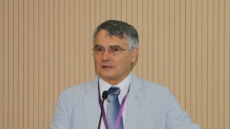 Canada Research Chair chemist Janusz Pawliszyn joins Chinese university