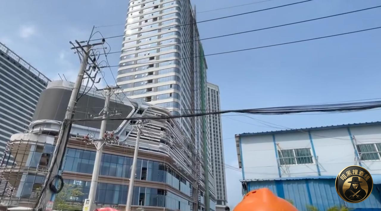 突发！西港数百名工人罢工讨薪

本地媒体报道，今天下午，