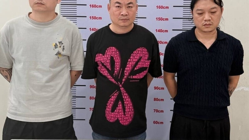 金边突袭！中国贩毒团伙被端 4人落网缴获枪支毒品

3月