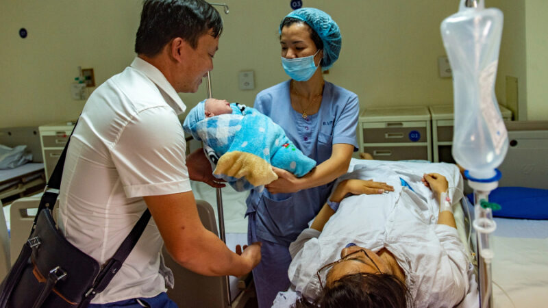 Vietnam to spend M a year paying women to have a second child
