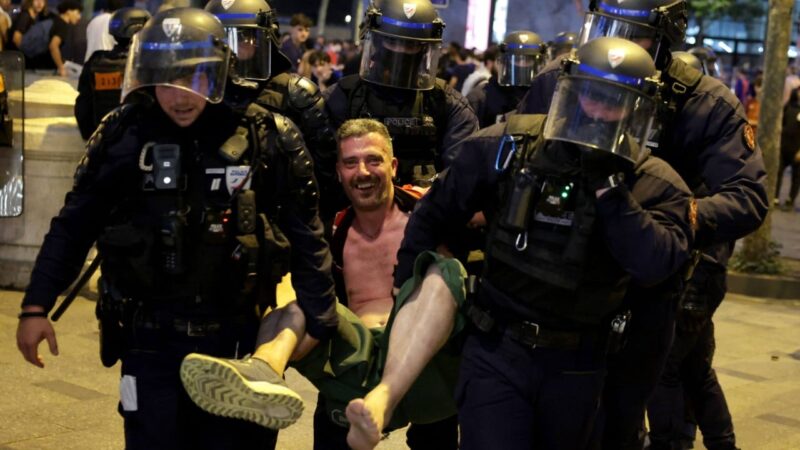 French police arrest 780 after violent Paris Saint-Germain celebrations