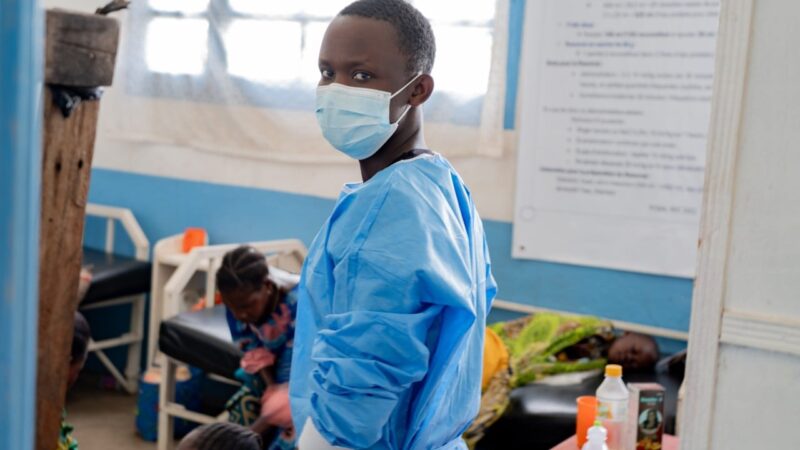 Hong Kong ramps up health checks for travellers from Africa after Ebola outbreak