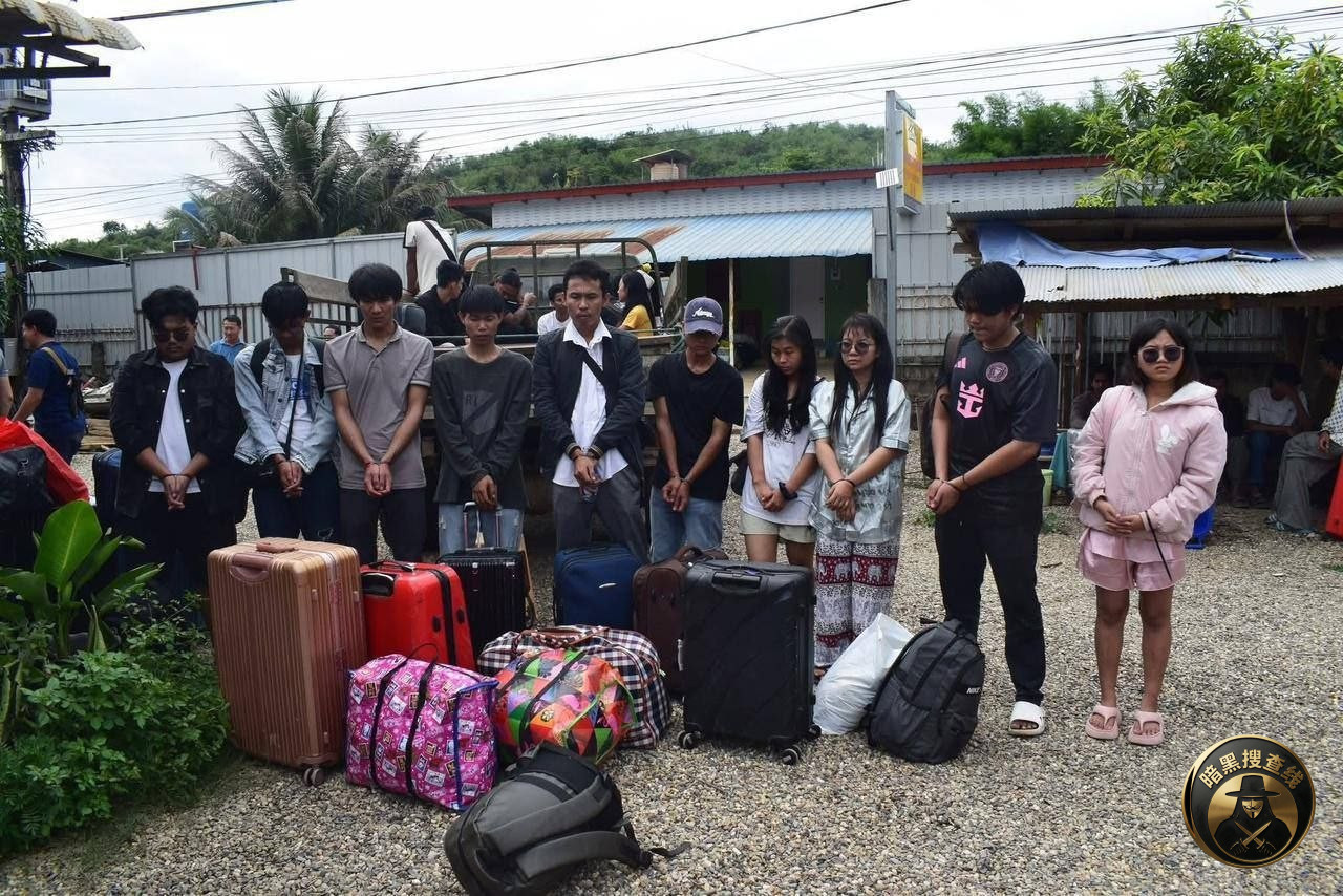 🇱🇦老挝金三角特外的东鹏又抓了62人
5月12日,博胶 🇱🇦老挝金三角特外的东鹏又抓了62人
5月12日,博胶
