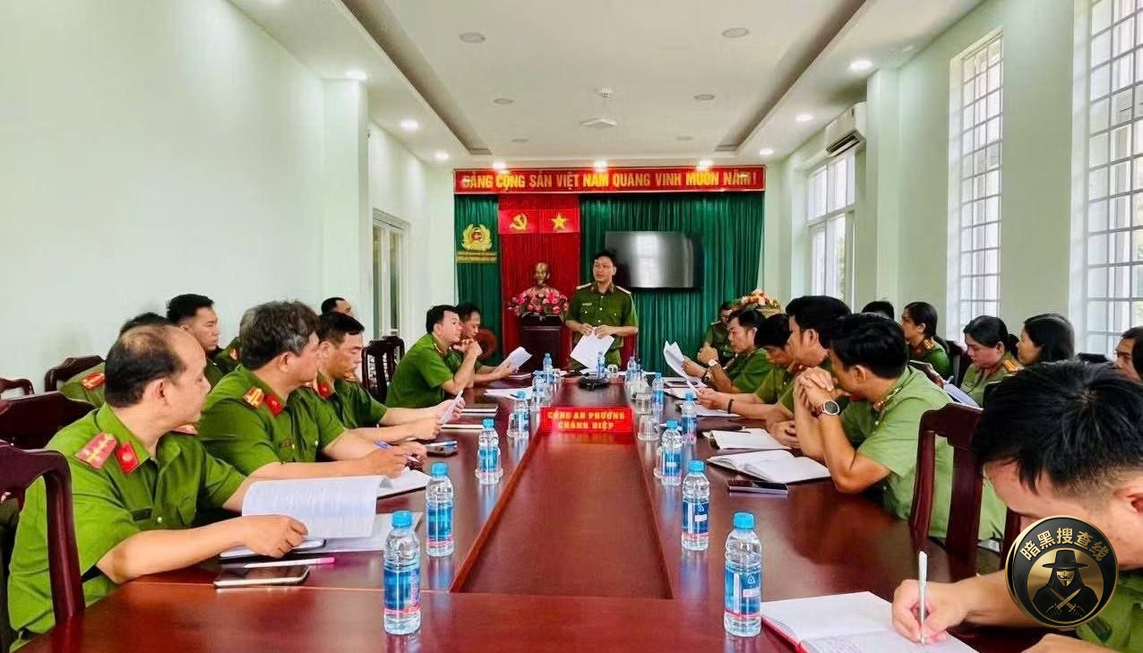 越南胡志明市开启全境严打模式
为期45天!
越媒报道 越南胡志明市开启全境严打模式
为期45天!
越媒报道