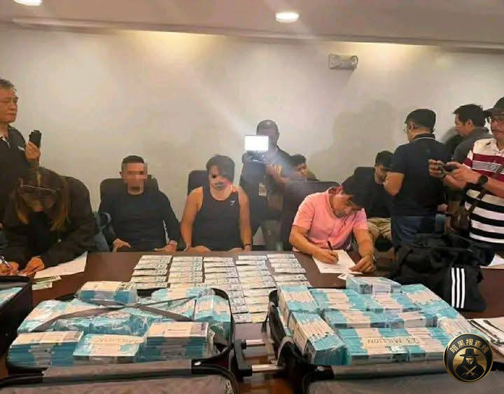#菲律宾媒体人涉勒索前众议长被捕:被指索要3.5亿比索,现场 #菲律宾媒体人涉勒索前众议长被捕:被指索要3.5亿比索,现场