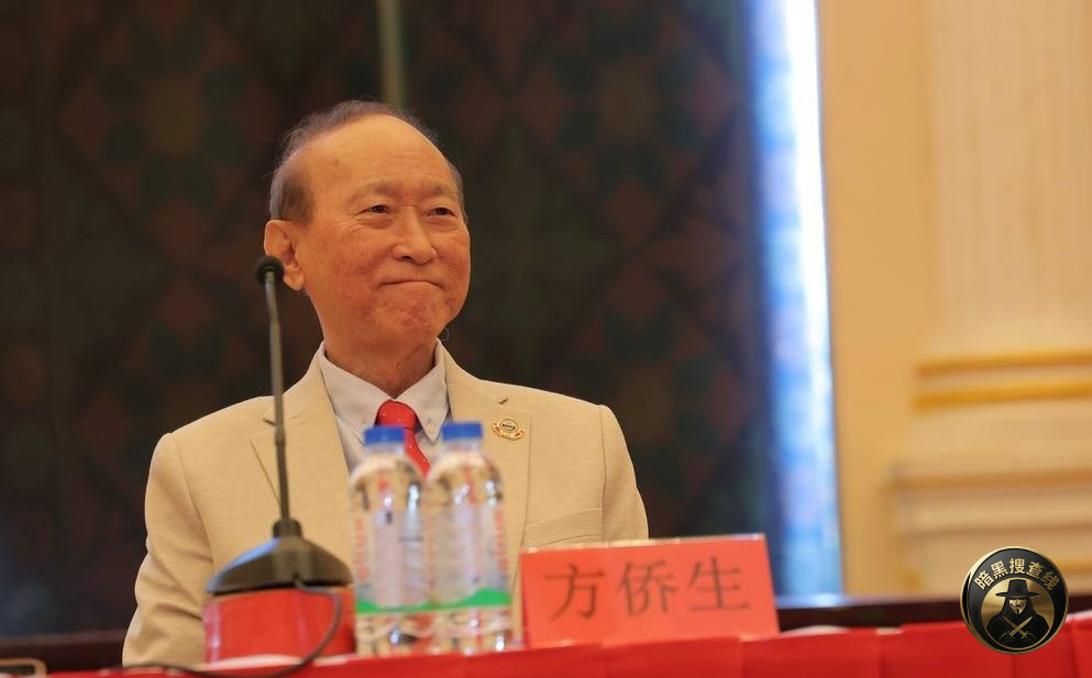 重磅盛事敲定!柬埔寨筹备承办第十一届世界潮商大会
5月 重磅盛事敲定!柬埔寨筹备承办第十一届世界潮商大会
5月