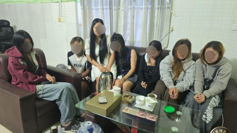 西港警方突袭涉诈别墅 逮捕20名多国籍嫌犯

今天，在西