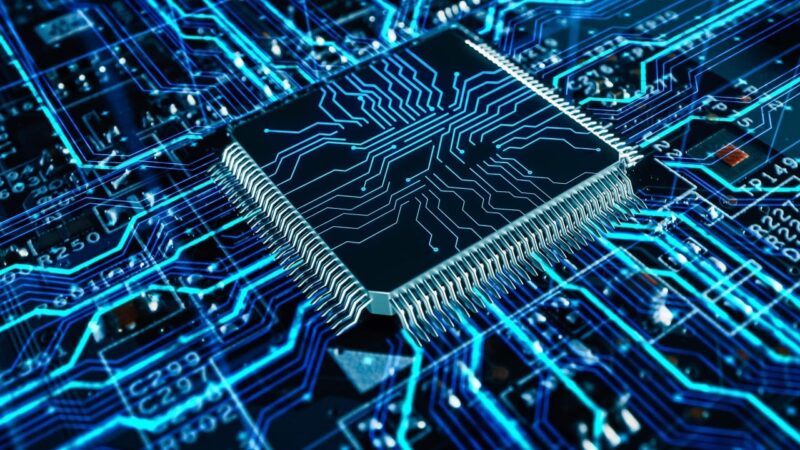 Chinese AI lets everyday users command quantum computing with natural language